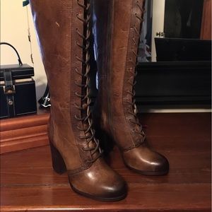 Frye Tall lace ups size 5.5